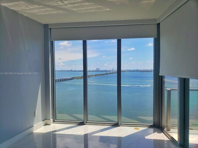 Building Photo - 2900 NE 7th Ave  2703 Miami Fl 33137