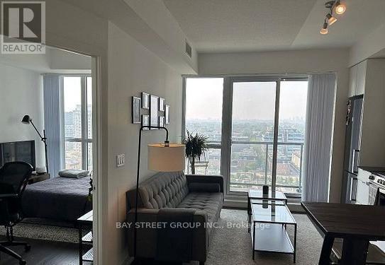 Photo du bâtiment - 49 E Liberty St