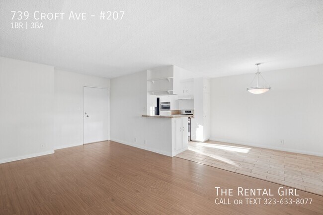 Building Photo - 739 Croft Ave