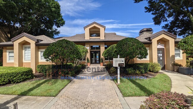 Foto del edificio - 8801 Latrec Ave