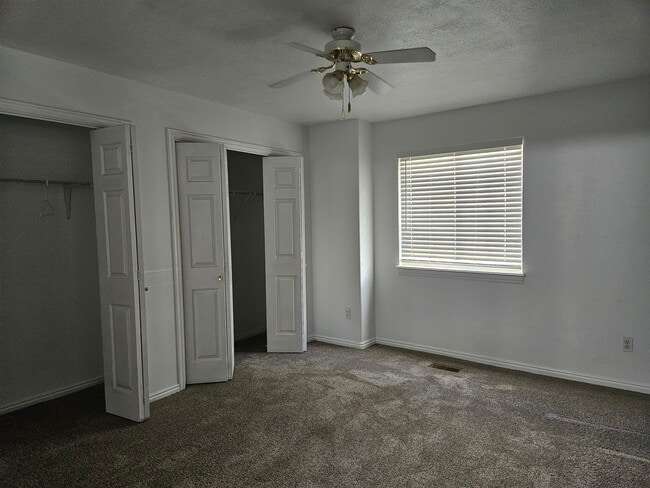 Building Photo - 1046 W 820 S