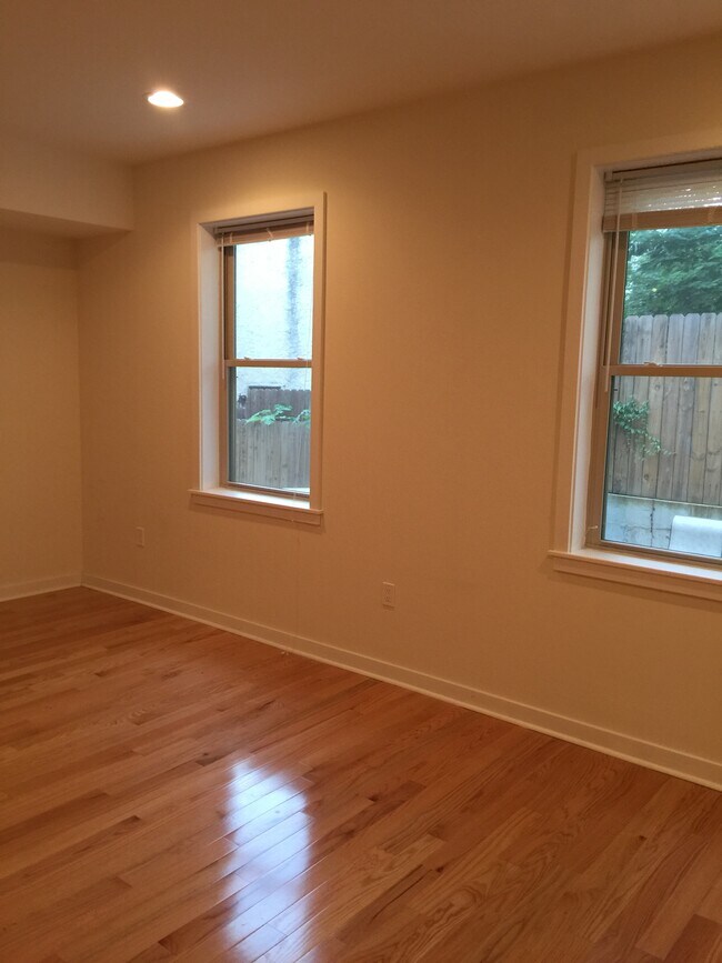 526 N 36th St Unit a, Philadelphia, PA 19104 Apartments in