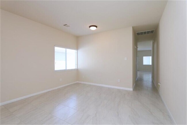 Foto del edificio - 11822 Princess Garden Way