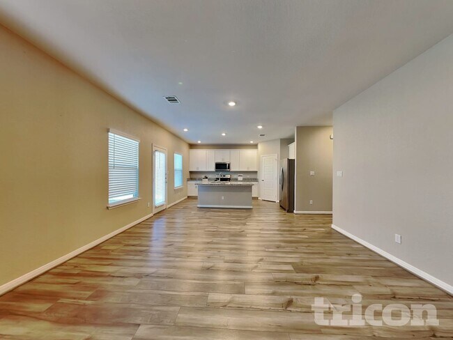 Foto del edificio - 13547 Emerson Wy