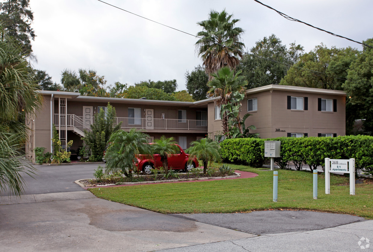 Apartments On East Jefferson