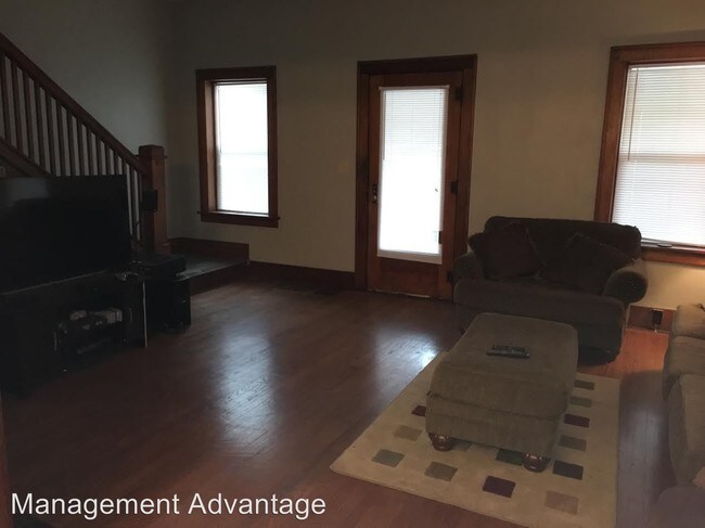 Foto del edificio - 802 Ferry St