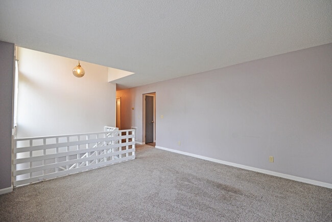 Building Photo - 8321 Blue Spruce Dr