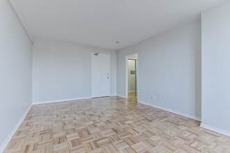 Building Photo - 224 St George St Building Photo - 224 St George St