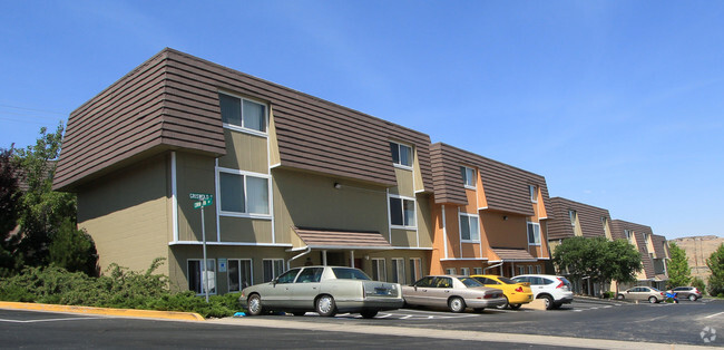 Building Photo - Talus Point