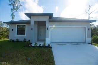 Building Photo - 1456 Rugby Cir