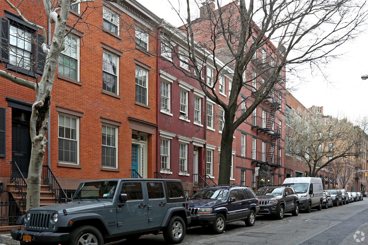 26 Bethune St, New York, NY 10014 Apartments 26 Bethune St New York