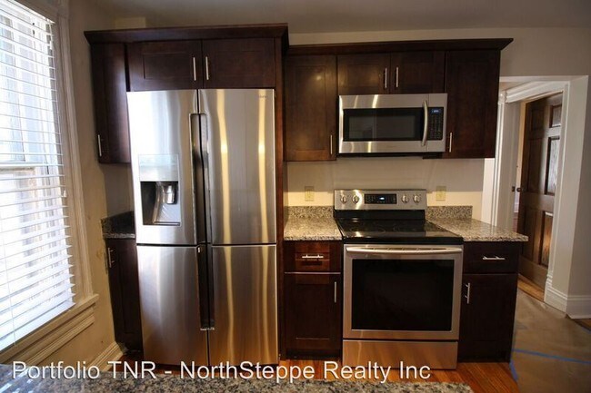 Foto del edificio - 694 Kerr St