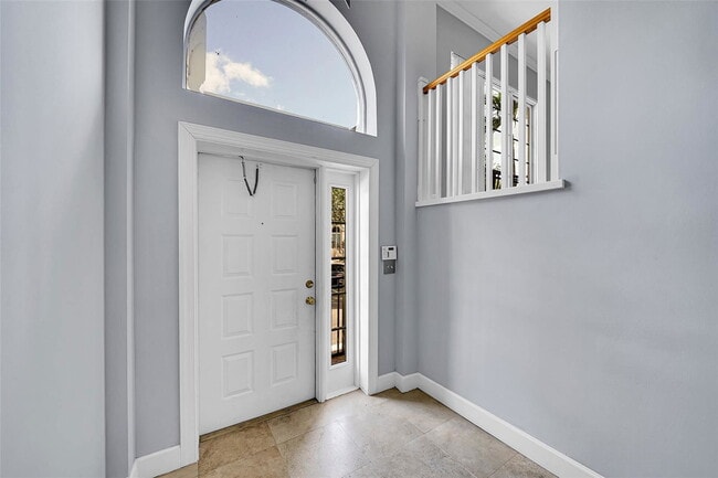 Foto del edificio - 1902 Coral Heights Ct