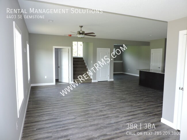 Building Photo - 4403 SE Gemstone-