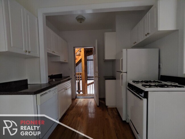 Foto del edificio - 3832 N Fremont St
