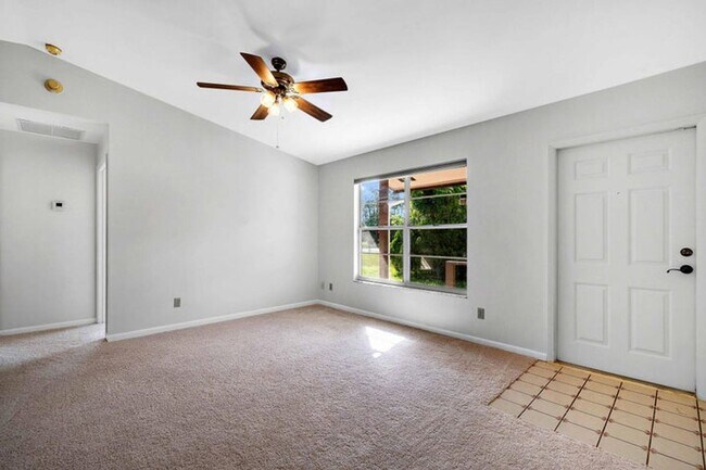 Building Photo - 4355 Avocado Boulevard, West Palm Beach, F...