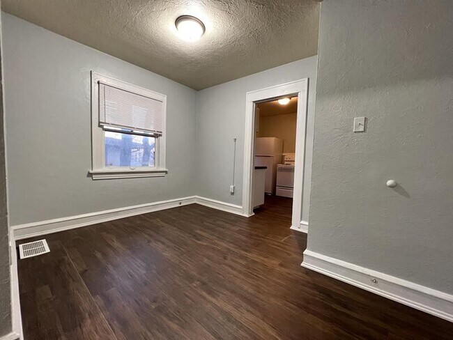 Foto del edificio - 1503 2nd Ave SE