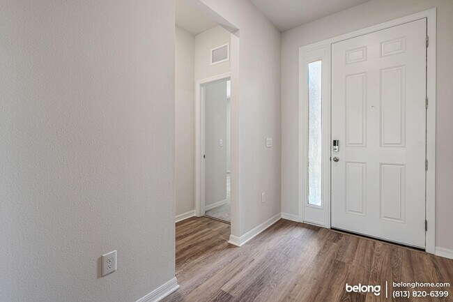 Foto del edificio - 16037 7th Ave E