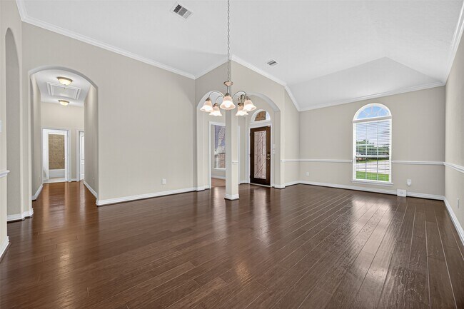 Foto del edificio - 15623 Lavender Bay Ln