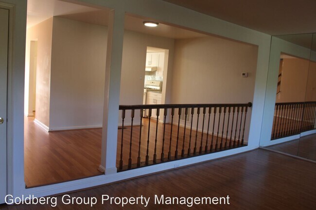 Building Photo - 3 br, 3.5 bath House - 18 Indian Hills Court