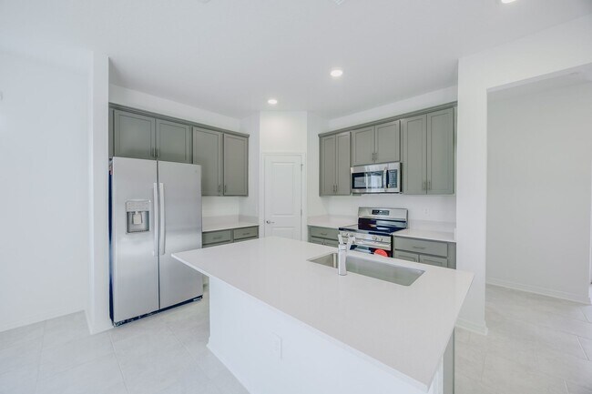 Foto del edificio - Brand New 4 bed/ 3 Bath Home For Rent in A...
