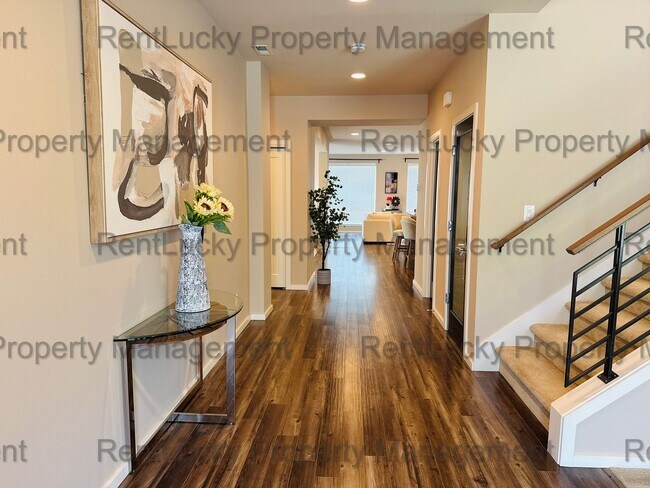 Foto del edificio - Stunning MainVue Home at Vista Pointe