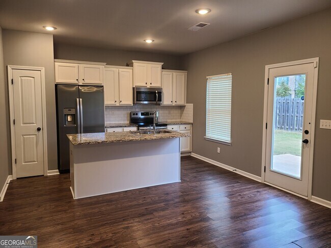 Foto del edificio - 11906 Brightside Pkwy