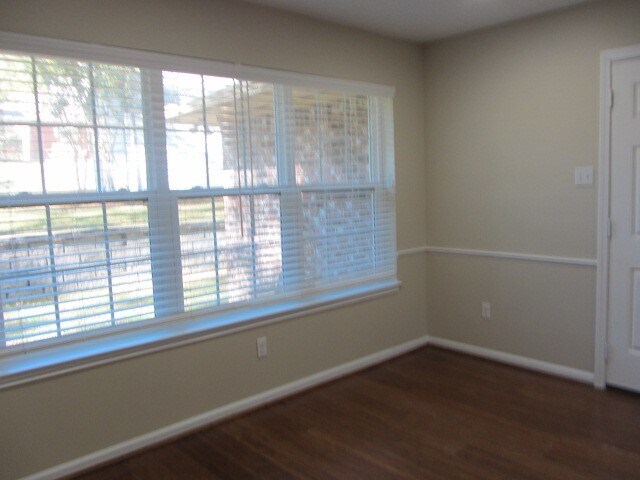 Foto del edificio - 603 Hillcrest Dr