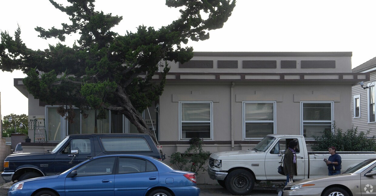 Building Photo - 22217-22225 Mission Blvd