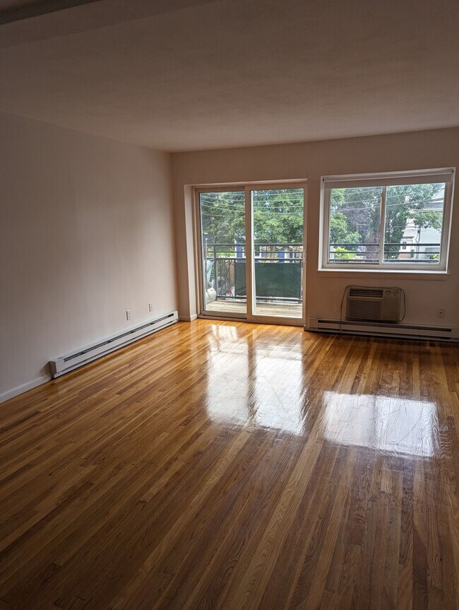 Foto del edificio - 525 Highland Ave