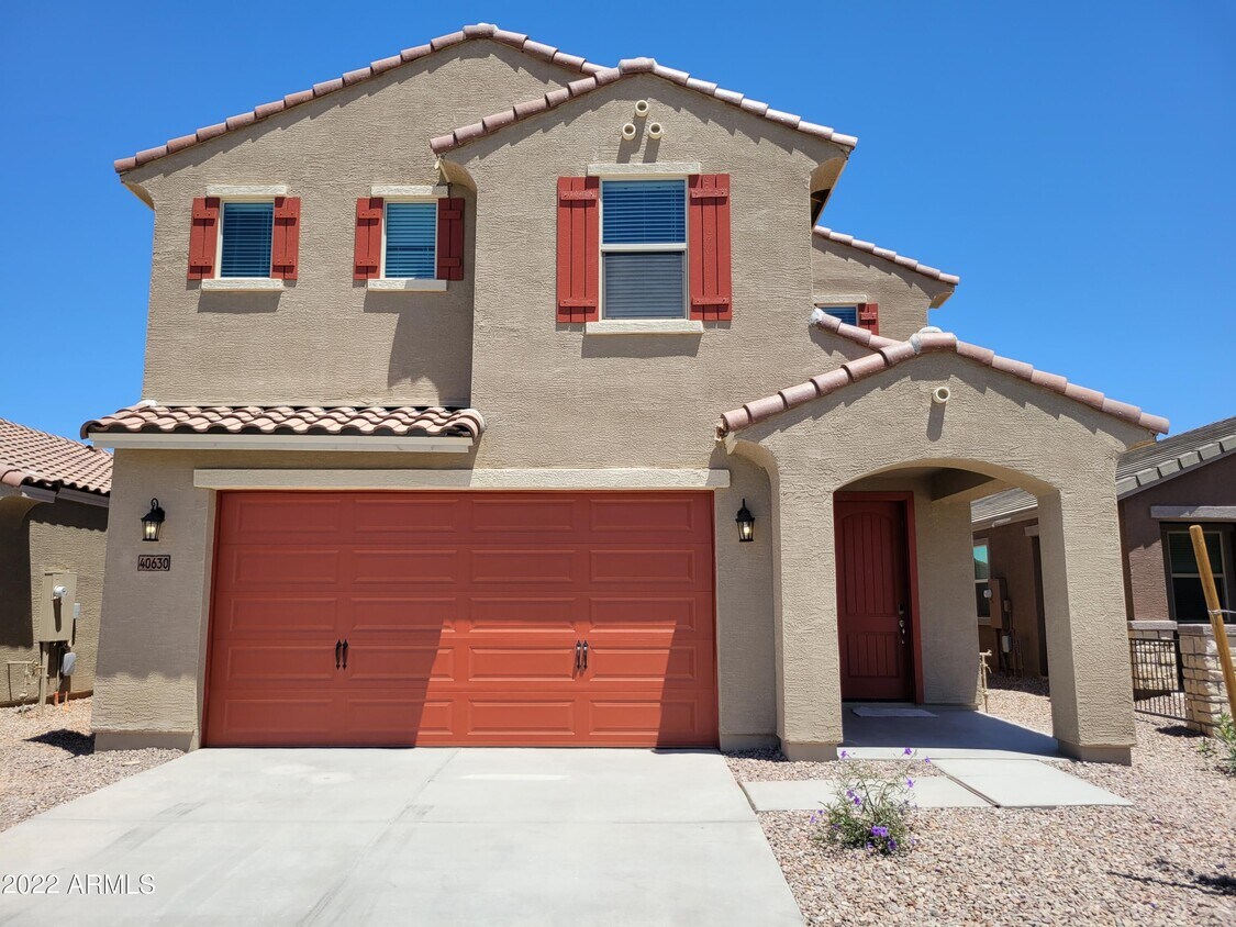 Primary Photo - 40630 W Sunland Dr