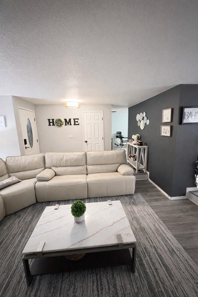 Foto del edificio - 19315 SW Oak St