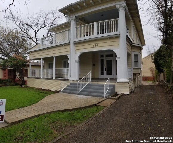 Primary Photo - 130 E Craig Pl