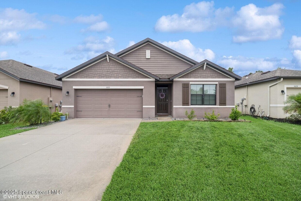 Foto principal - 5221 Talbot Blvd