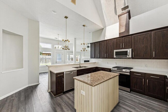 Building Photo - 4730 Orchard Blossom Way