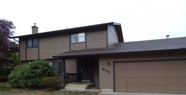 Building Photo - Thurston Charm