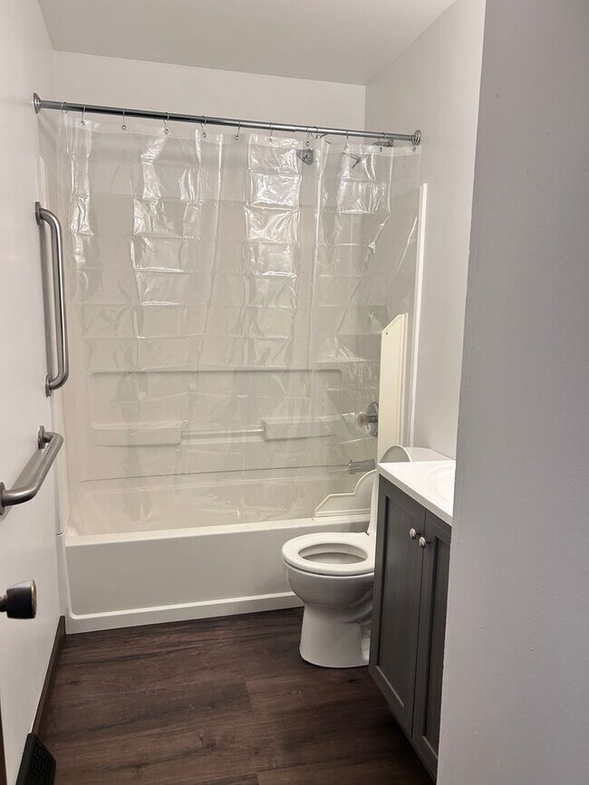 Building Photo - 1714 W Illinois Ave