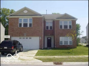 Building Photo - 10563 Adam Dr