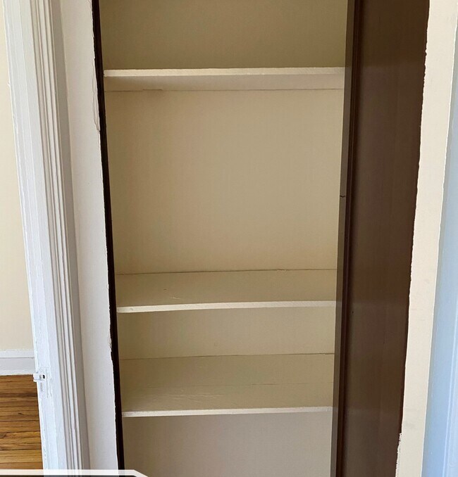 Building Photo - 2706 N Spaulding Ave