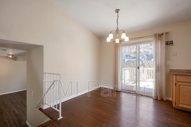 Foto del edificio - 8343 Currant Way