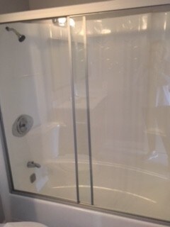 Building Photo - 807 N Adele St