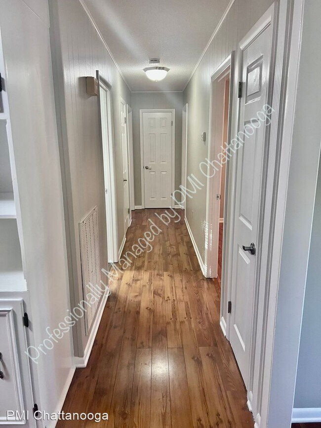 Building Photo - 3 br, 2 bath House - 121 Hamel Drive