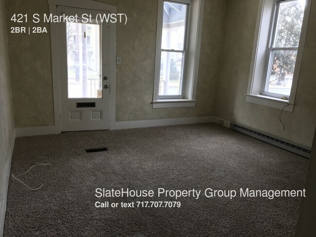 Building Photo - 421 S Market St