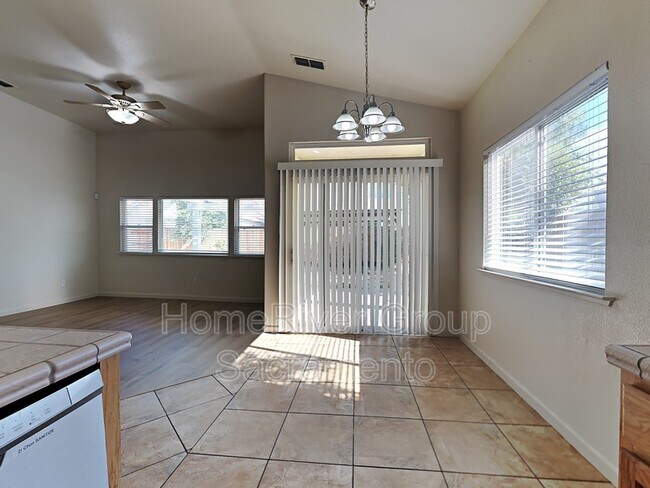 Building Photo - 8612 Serio Way