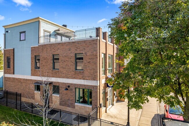 Foto del edificio - 2509 N Delaware St