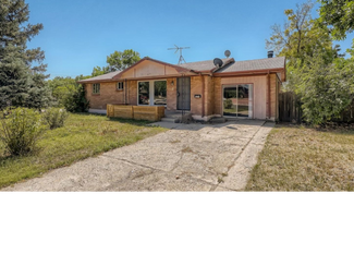 Building Photo - 2570 Sheldon Ave