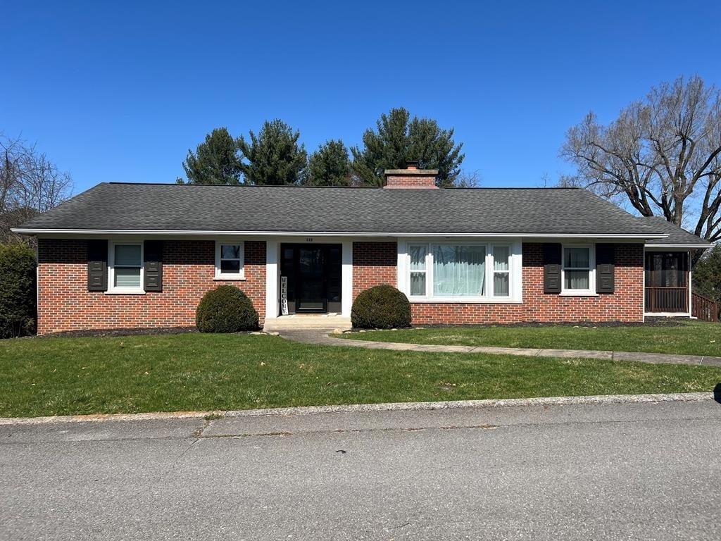 Primary Photo - 112 Skyline Dr