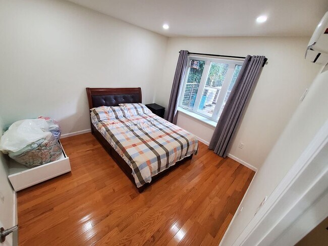 Foto del edificio - 756 40th St