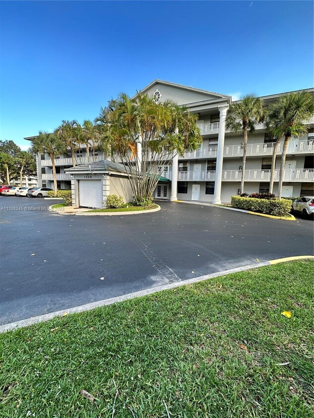 1506 Whitehall Dr Unit 403, Davie, FL 33324 - Condo for Rent in Davie ...