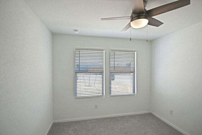 Foto del edificio - 308 Pacific Waters